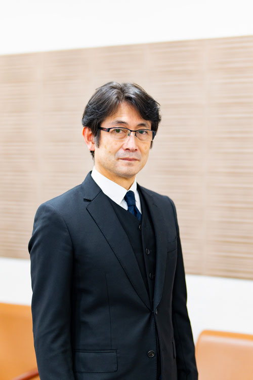 院長 大野　忠明